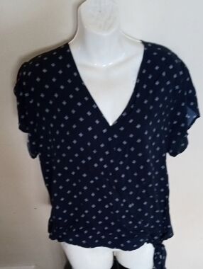 💲3⃣▶George Navy V-Neck Tie-Hem Blouse with Micro Diamond Print